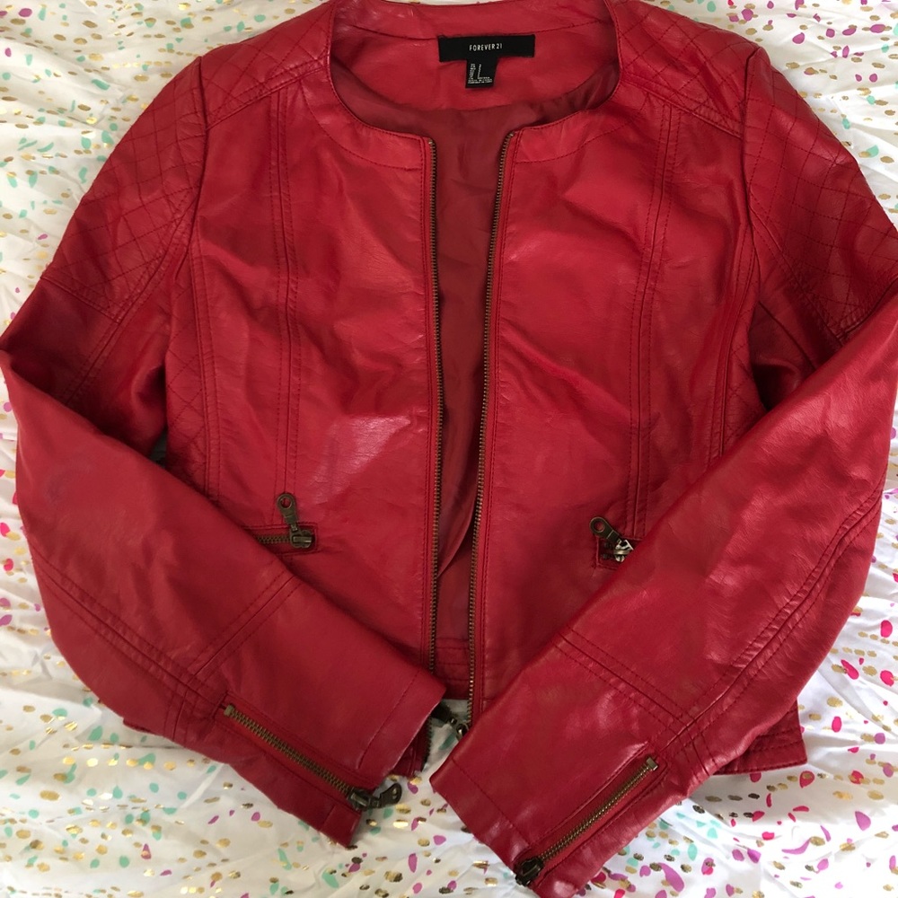 Red jacket - Picture 2 of 2